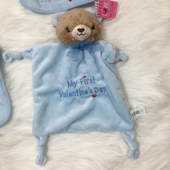 My First Valentine Day Blue:Booties,Bib &Lovey NWT - Picture 4 of 7